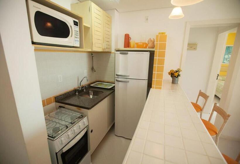 آپارتمان 2 خوابه با بالکن, Entremares Residence