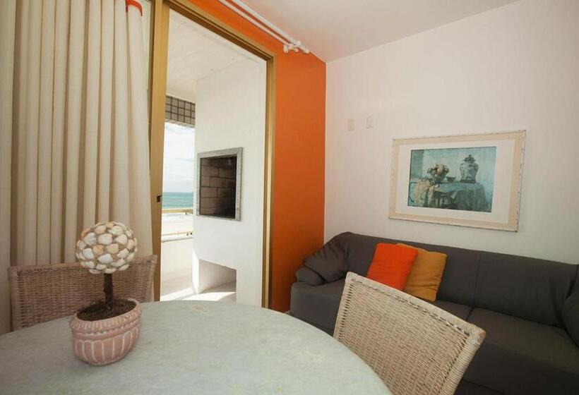 آپارتمان 2 خوابه با بالکن, Entremares Residence