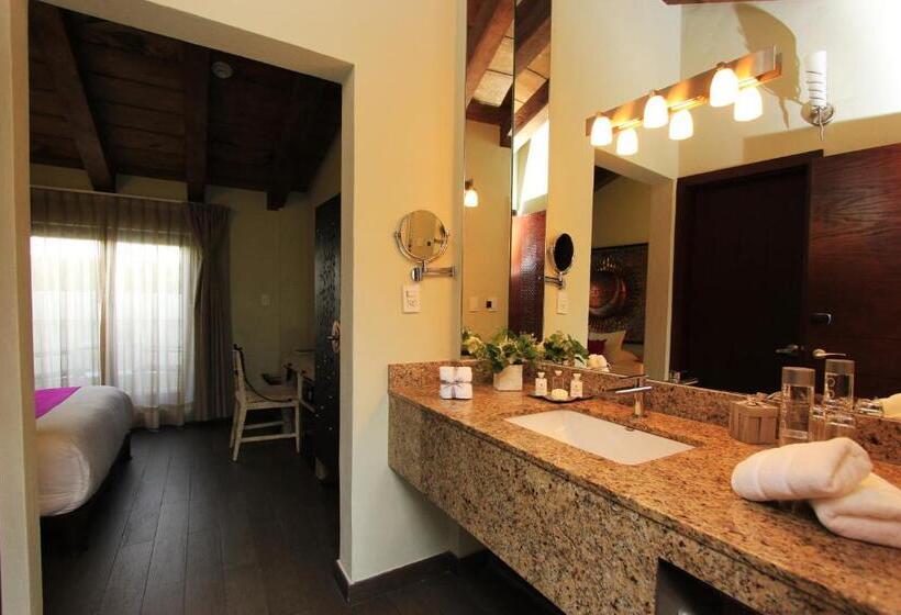 اتاق استاندارد, Plaza Gallery Hotel Boutique