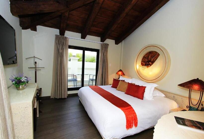 سوییت جونیور, Plaza Gallery Hotel Boutique