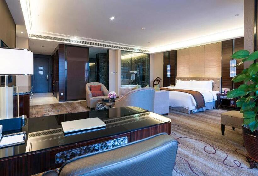 سوییت, Shenzhen Baohengda International