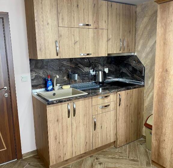 استودیوی استاندارد, къщи за гости комплекс оазис