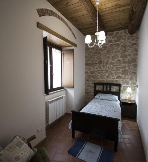 اتاق استاندارد سه نفره, B&b Antico Casale