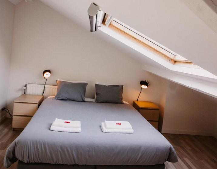 آپارتمان 2 خوابه, Central And Cozy In Brussels