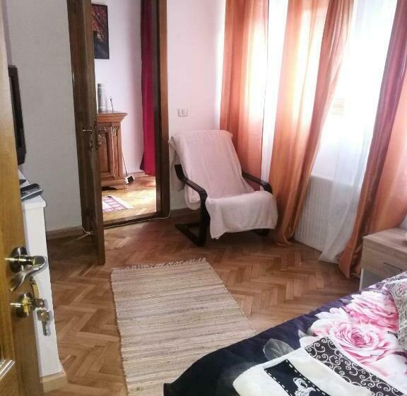 اتاق استاندارد با تخت بزرگ, Pensiunea Costesti