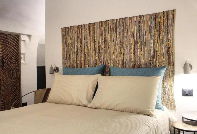 سوییت جونیور با بالکن, B&b Quispaccanapoli