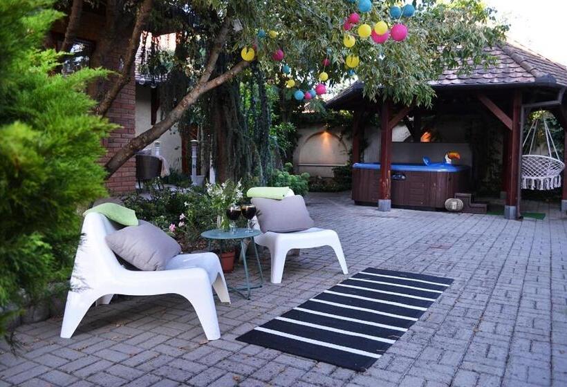اتاق استاندارد, Gyula Wellness Villa