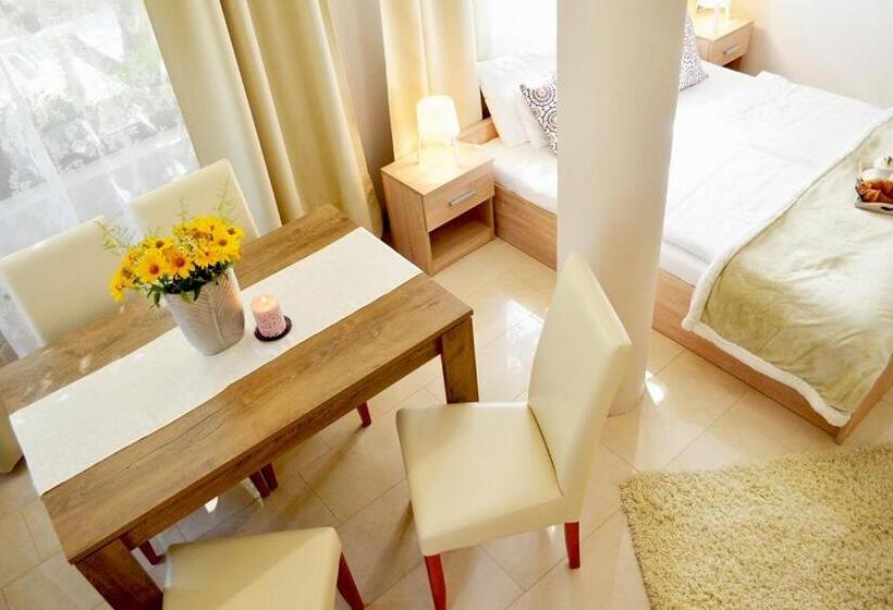 اتاق لوکس, Gyula Wellness Villa