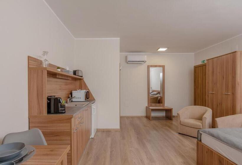 آپارتمان 1 خوابه همکف, Hídfő Apartman Nyugalom Szigetei