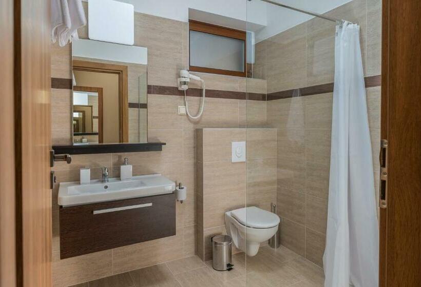 آپارتمان 2 خوابه, Hídfő Apartman Nyugalom Szigetei