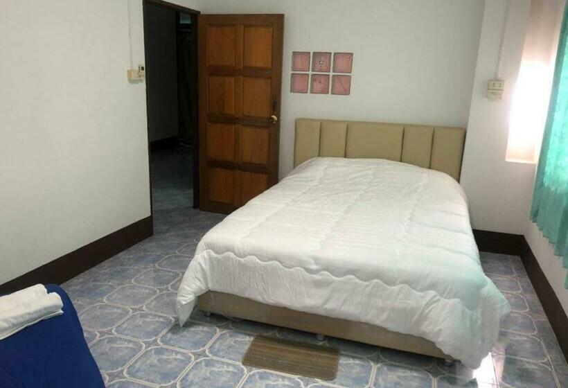 디럭스 룸, บ้านพรศรี Homestay