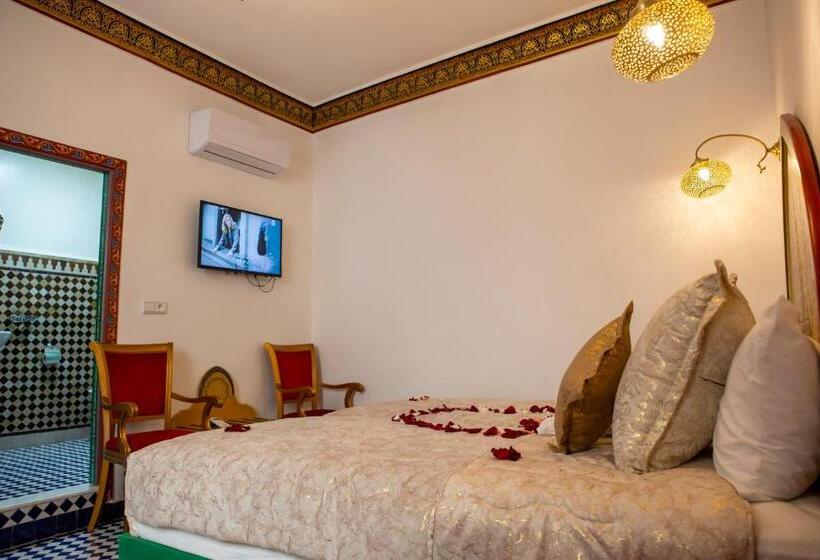 سوییت جونیور لوکس, Riad Shama Fes