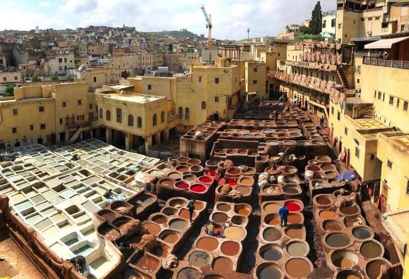 سوییت لوکس, Riad Shama Fes