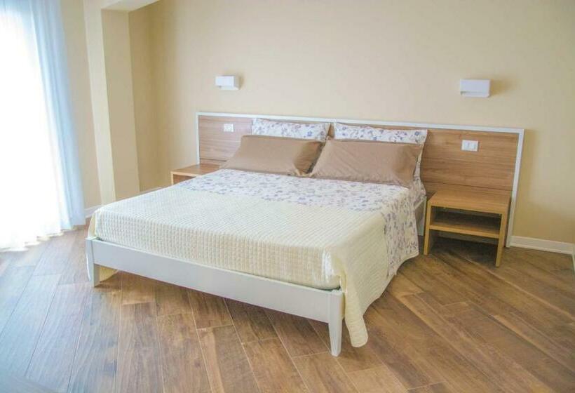 اتاق لوکس, B&b Martina