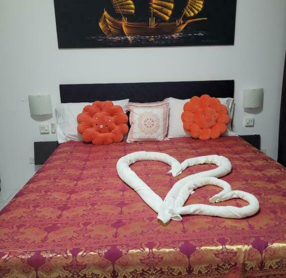 اتاق استاندارد, B&b Namo Phuket