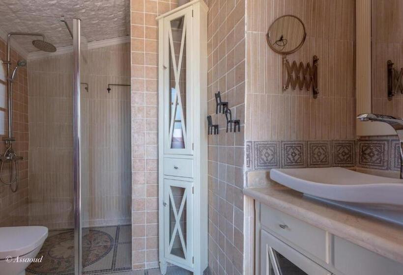 بانگلوی لوکس, El Cortijo & Spa