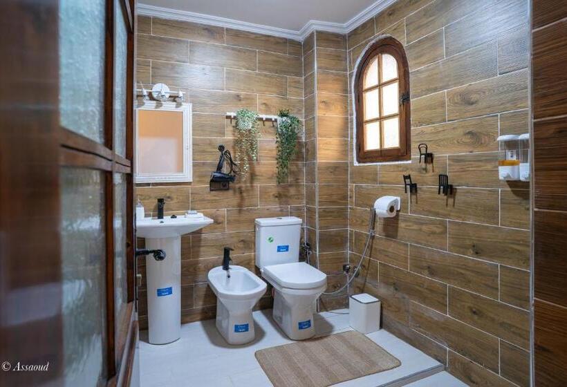 اتاق لوکس با بالکن, El Cortijo & Spa