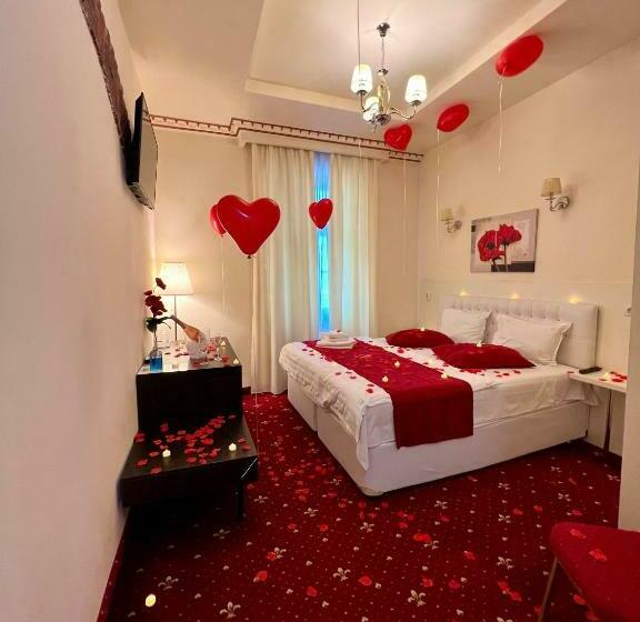 اتاق استاندارد با تخت بزرگ, Top Royal Central Brasov