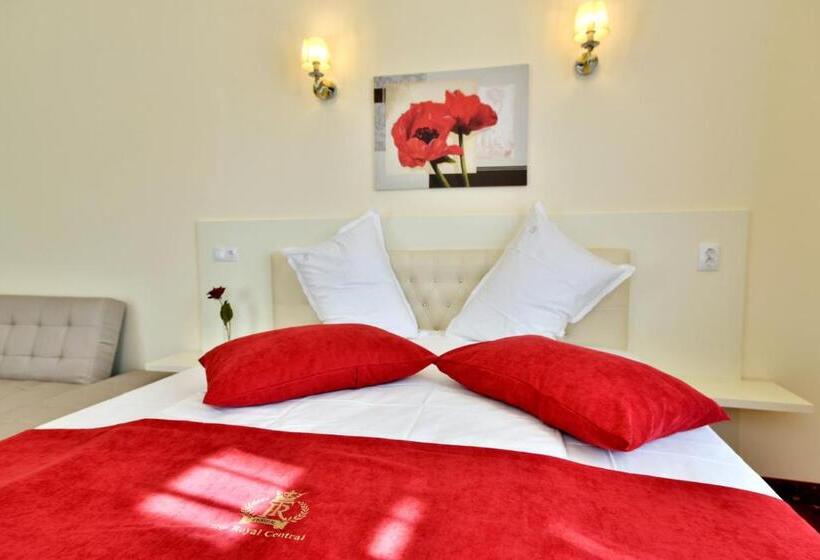 اتاق استاندارد سه نفره, Top Royal Central Brasov