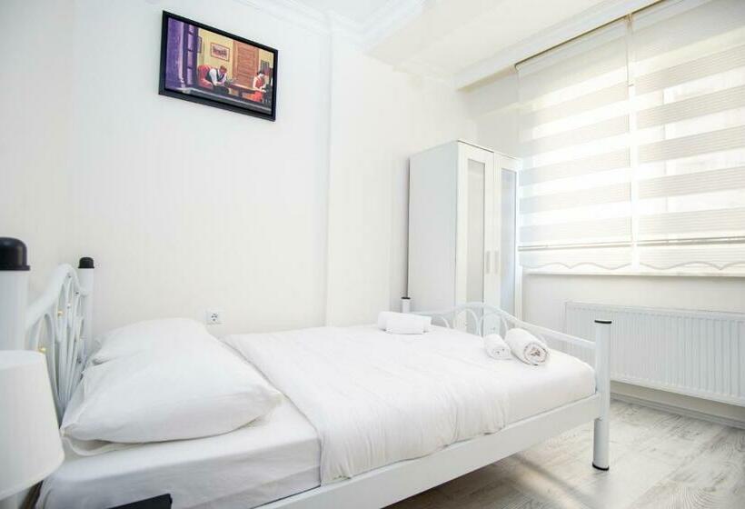آپارتمان 2 خوابه, Arney Suites