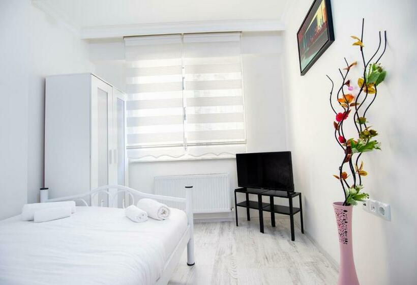 آپارتمان 2 خوابه, Arney Suites