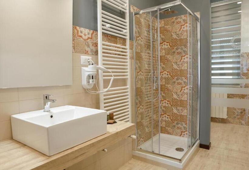 سوییت لوکس, Lussuosamente Luxury B&b