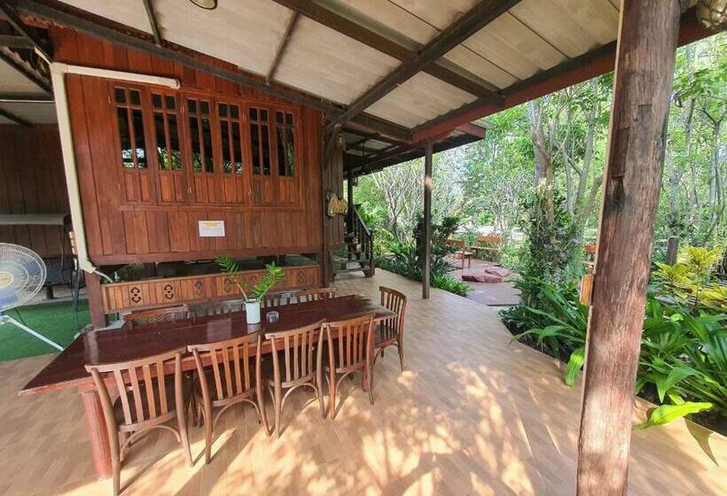 اتاق خانوادگی, บ้านสวนในฝัน ตลาดน้ำท่าคา