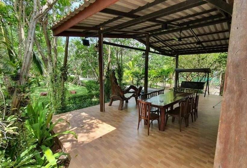 اتاق خانوادگی, บ้านสวนในฝัน ตลาดน้ำท่าคา