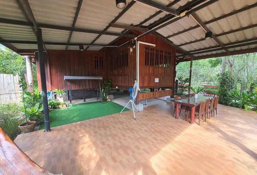 اتاق خانوادگی, บ้านสวนในฝัน ตลาดน้ำท่าคา