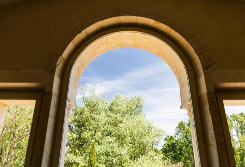 سوییت, Le Domaine Des Oréades