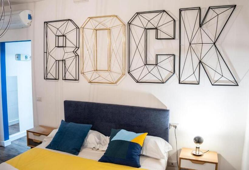 اتاق استاندارد اینتریور, Room 45