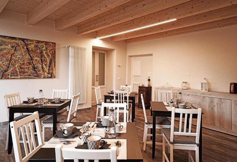 اتاق لوکس سه تخته, B&b Il Sogno Nel Borgo