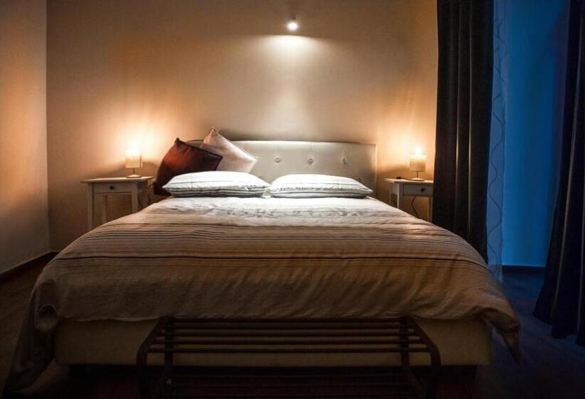 اتاق استاندارد با بالکن, B&b Peter Pan