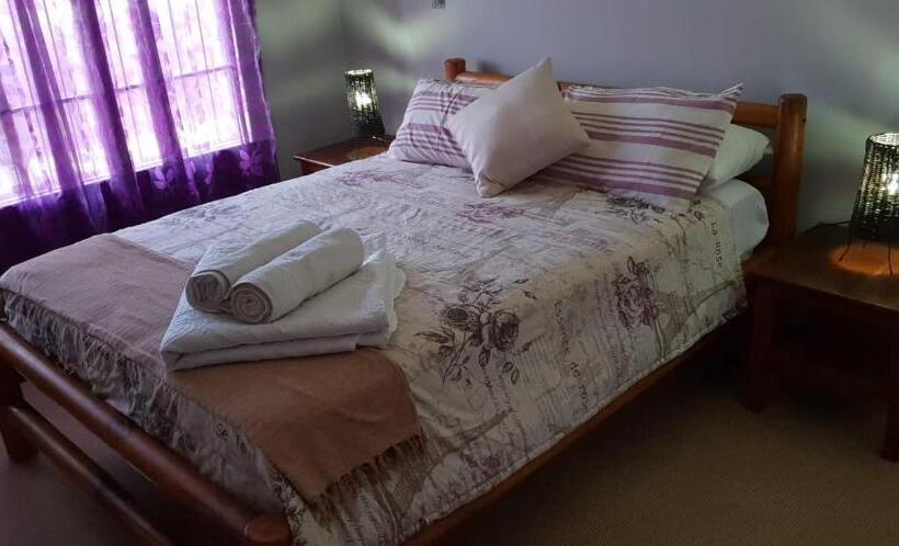 اتاق خانوادگی, Platberg Self Catering
