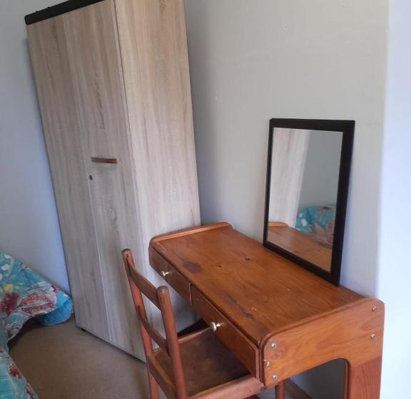 اتاق لوکس با چشم‌انداز باغ, Platberg Self Catering