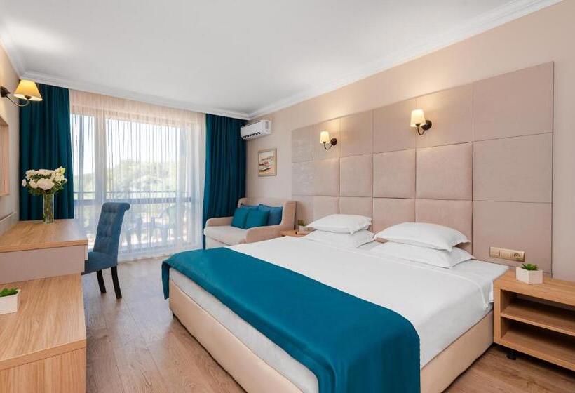 اتاق خانوادگی, Veramar Hotel   All Inclusive & Free Beach