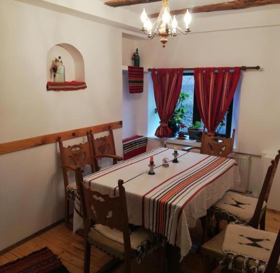 آپارتمان 1 خوابه, къща за гости чичарите