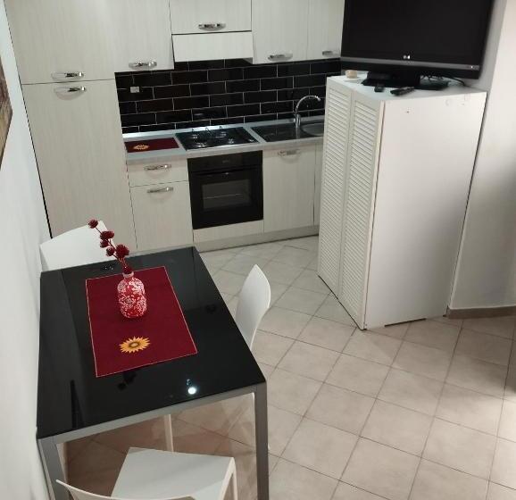 اتاق لوکس, Casa Rosy