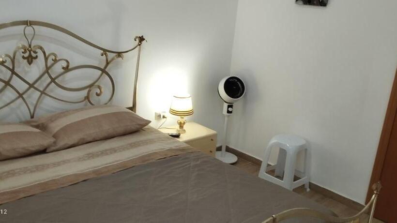 اتاق استاندارد با تخت بزرگ, Casa Rosy