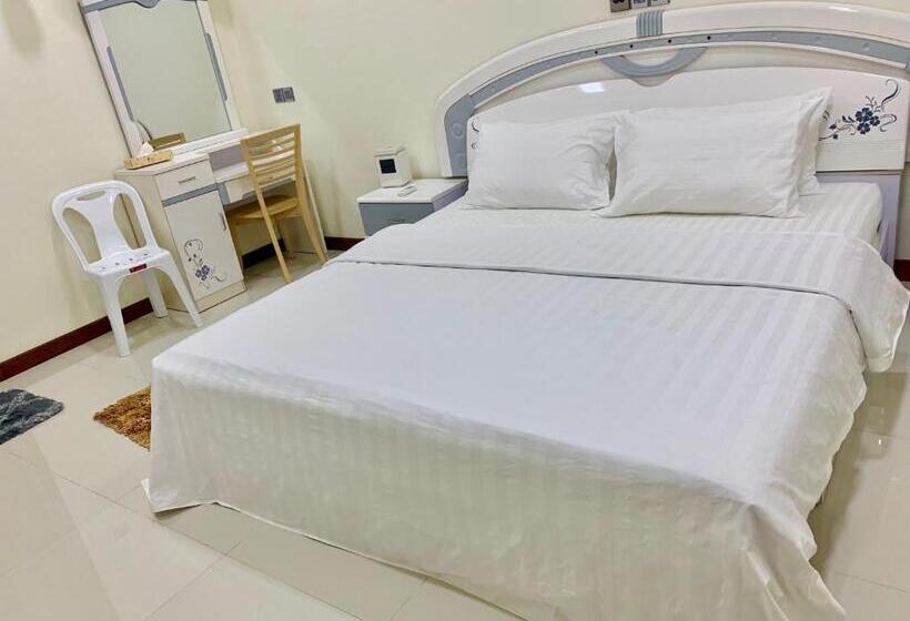 اتاق لوکس, Endhaa, Divers Home