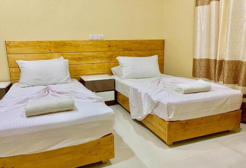 اتاق لوکس, Endhaa, Divers Home