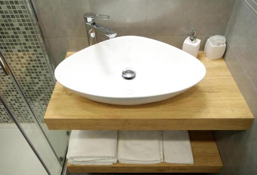 خانه 1 خوابه, B&b Garosa