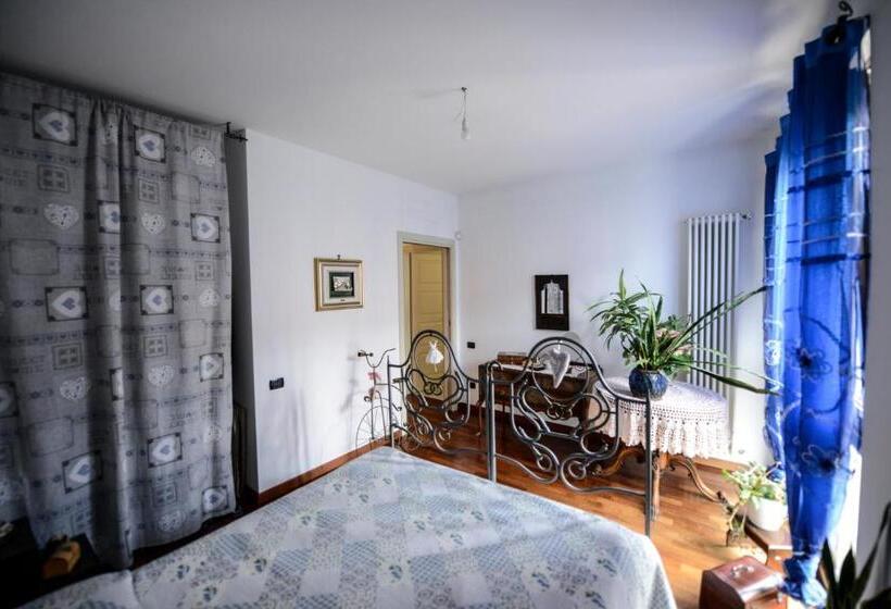 اتاق استاندارد با تخت بزرگ, Il Giardino Incantato