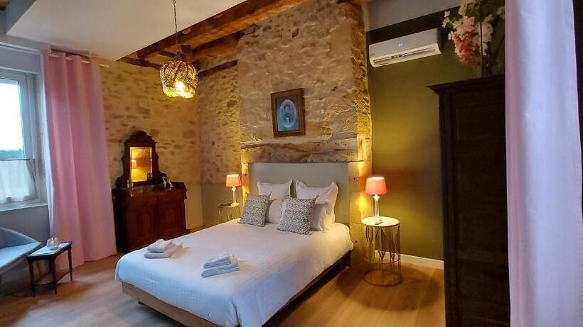 ویلای لوکس 1 خوابه, Le Clos Des Bories