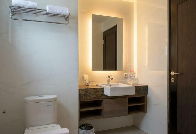 اتاق لوکس با بالکن, Mambruk Hotel & Convention