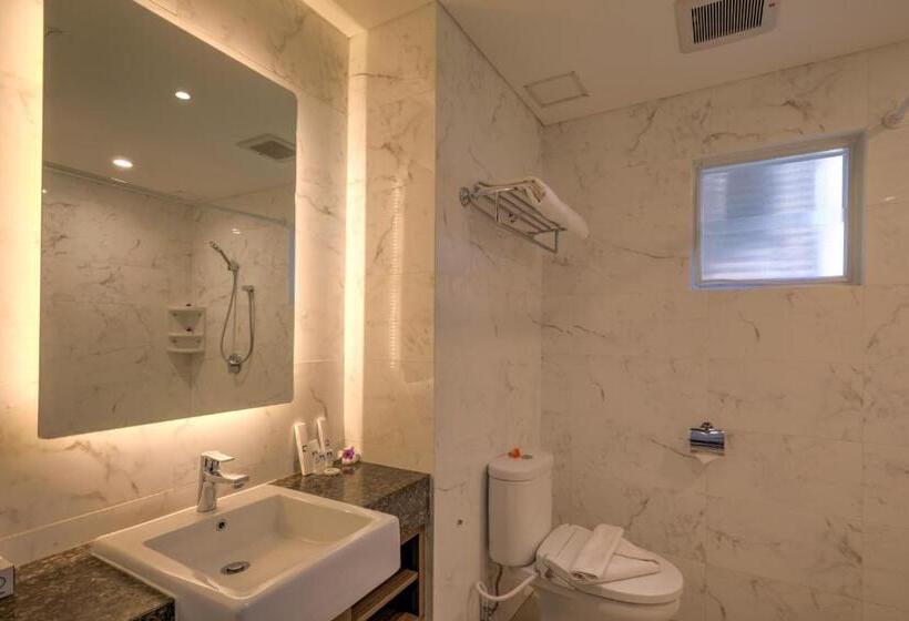 اتاق لوکس با چشم‌انداز باغ, Mambruk Hotel & Convention