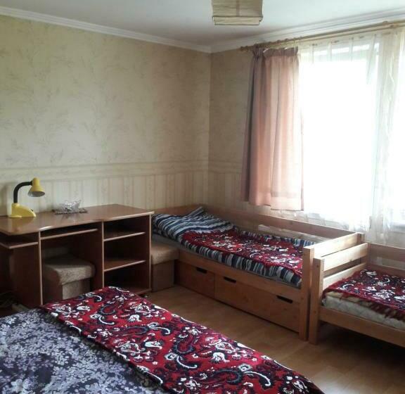 اتاق استاندارد چهارنفره با بالکن, Home Jurmala