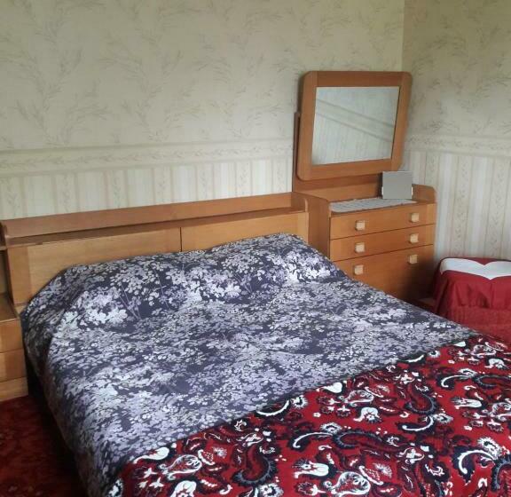 اتاق استاندارد چهارنفره با بالکن, Home Jurmala