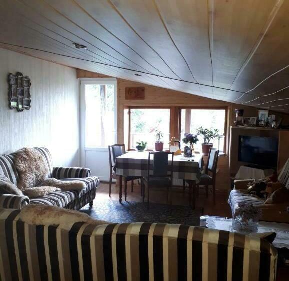 اتاق استاندارد چهارنفره با بالکن, Home Jurmala