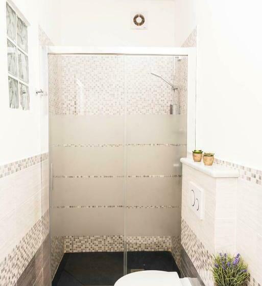اتاق استاندارد, La Casa Del Poeta